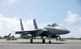 グアム訓練移転を行った米軍嘉手納飛行場所属Ｆ—15戦闘機 （グアムアンダーセン基地12（平成24）年2月）