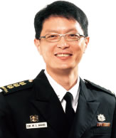 シンガポール軍医療部隊長海軍大佐ADMM防衛医学ＥＷＧ共同議長カン・ウィー・リー