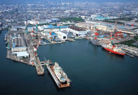 日本造船工業会会員のユニバーサル造船（株）京浜事業所 