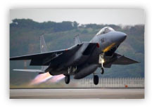 F-15戦闘機の画像