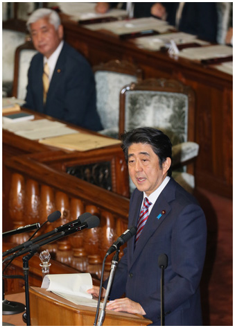 安倍内閣総理大臣の画像