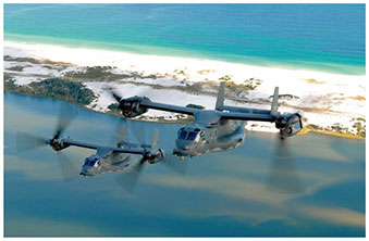 飛行する米軍のCV-22の画像