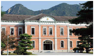 海自幹部候補生学校（江田島）