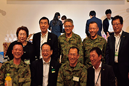 自衛隊員と協力会会員との交流会
