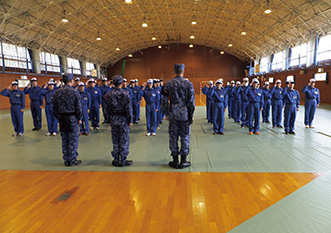 大学生等スプリングツアー（海自武山地区、横須賀地区）